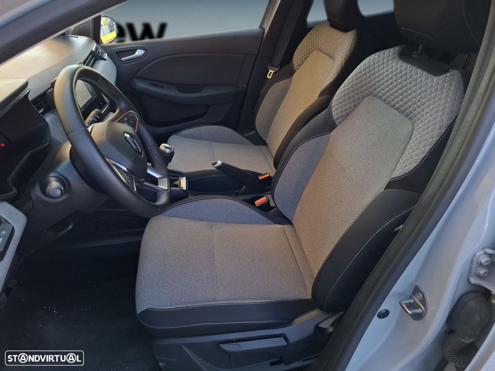 Renault Clio 1.0 TCe Evolution - 11