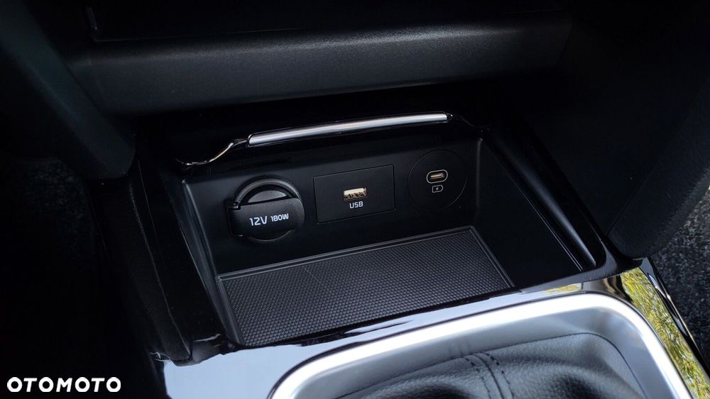 Kia Ceed 1.5 T-GDI L - 23