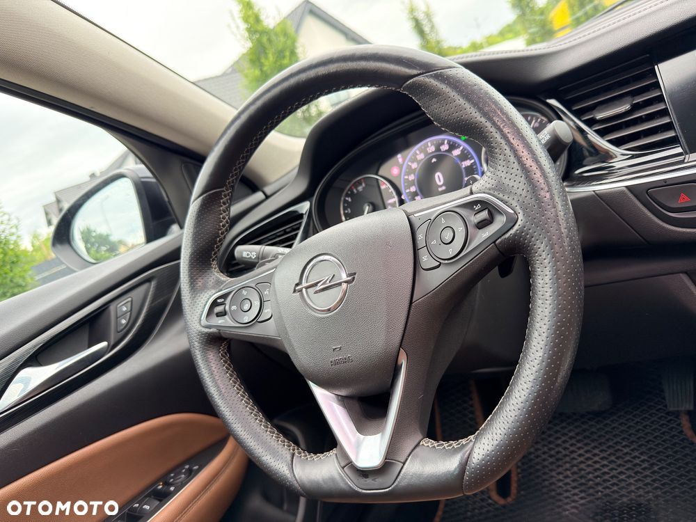 Opel Insignia 2.0 BiTurbo D 4x4 Automatik Exclusive - 32
