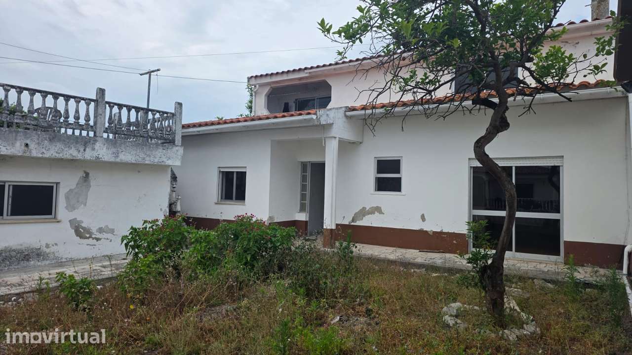 RESERVADA - Moradia térrea T5, habitável, sem licença - M. Grande - Grande imagem: 3/19