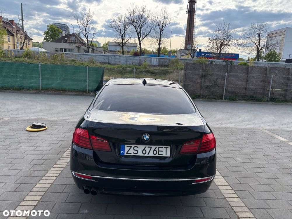 BMW Seria 5 520d xDrive Luxury Line - 9