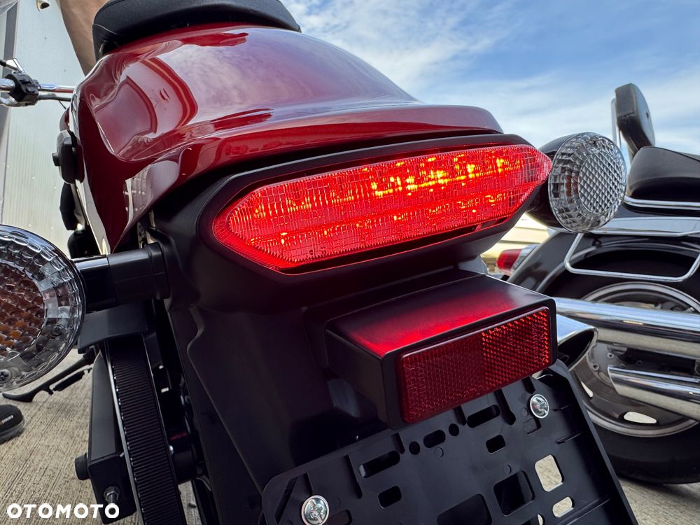 Yamaha XVS - 37
