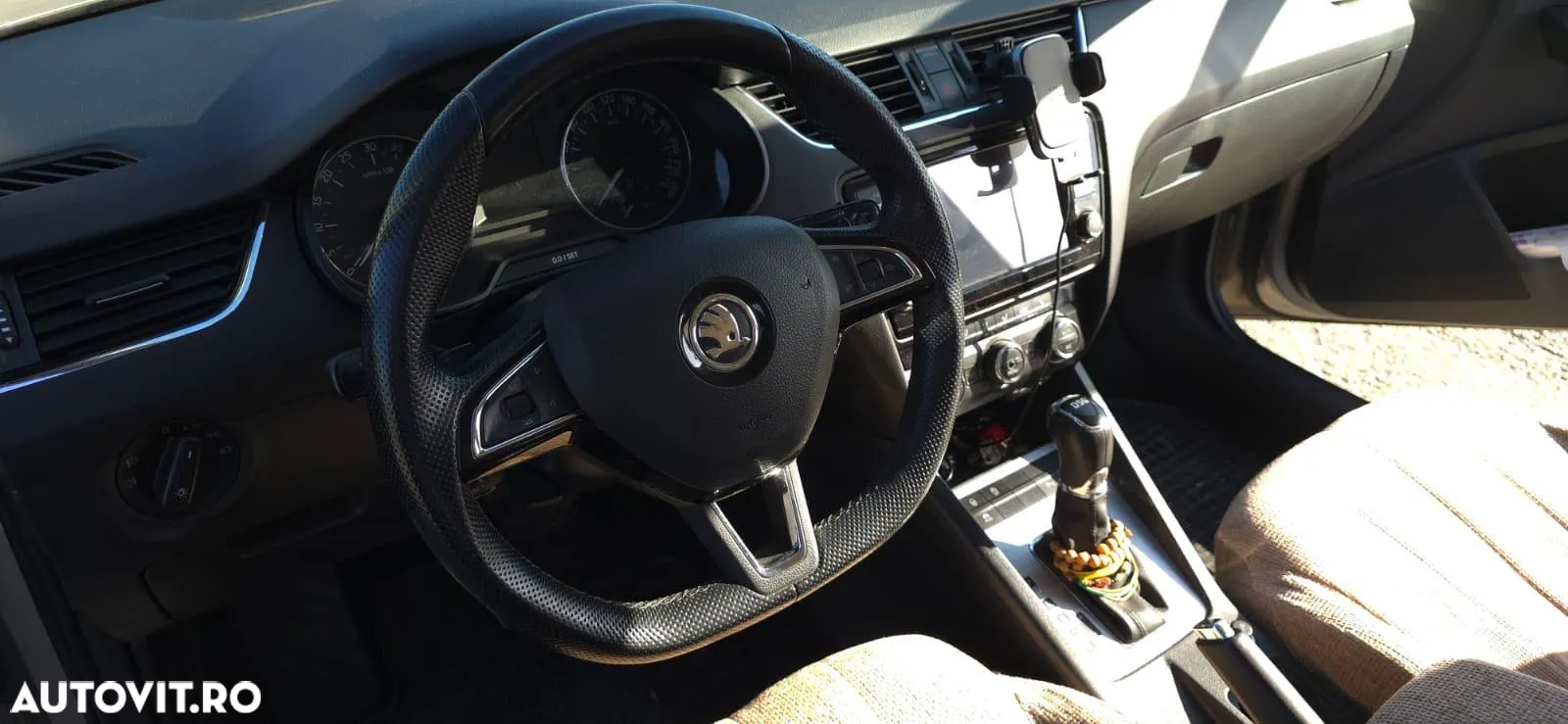 Skoda Octavia 1.6 TDI (Green tec) DSG Ambition - 10