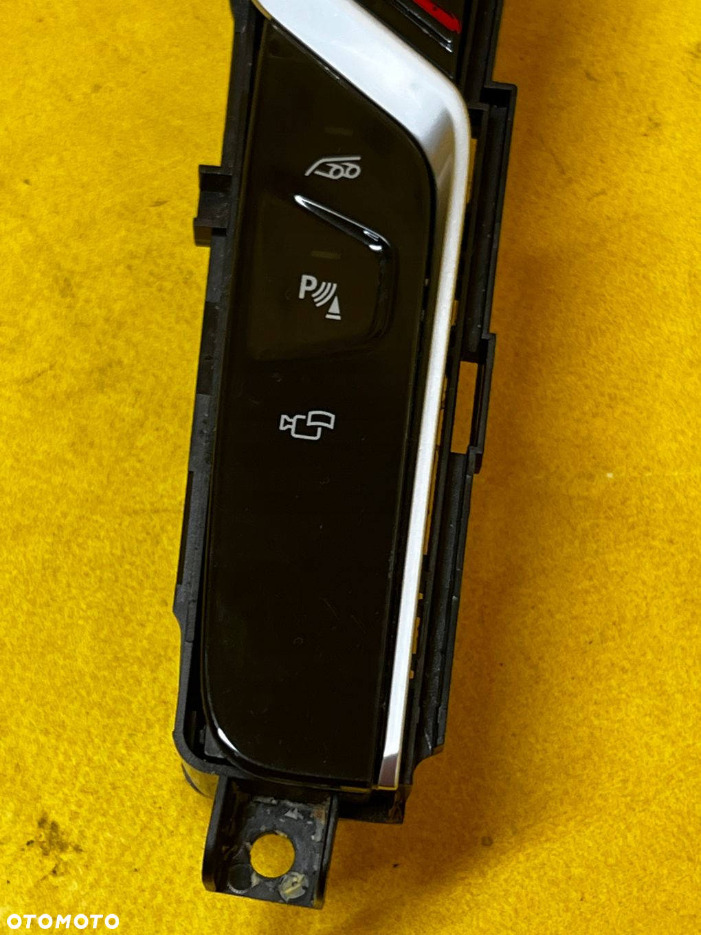 PANEL PRZEŁĄCZNIK OBSŁUGI KONSOLI ŚRODKOWEJ BMW M5 F90 - 3
