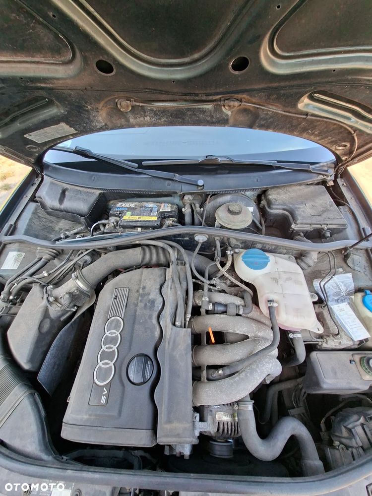 Audi A4 Avant 1.8 - 19