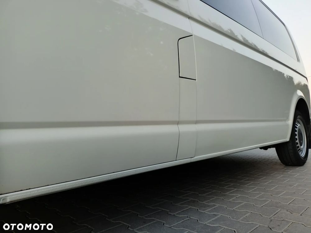 Volkswagen Transporter L2H1 - 19