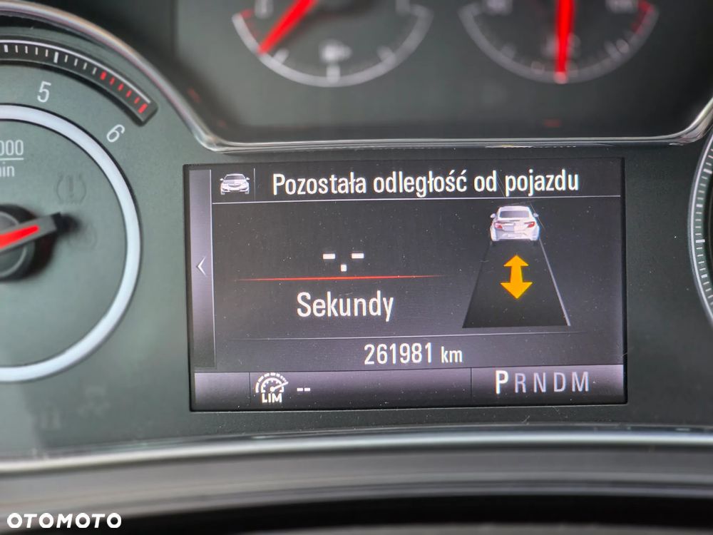 Opel Insignia - 37