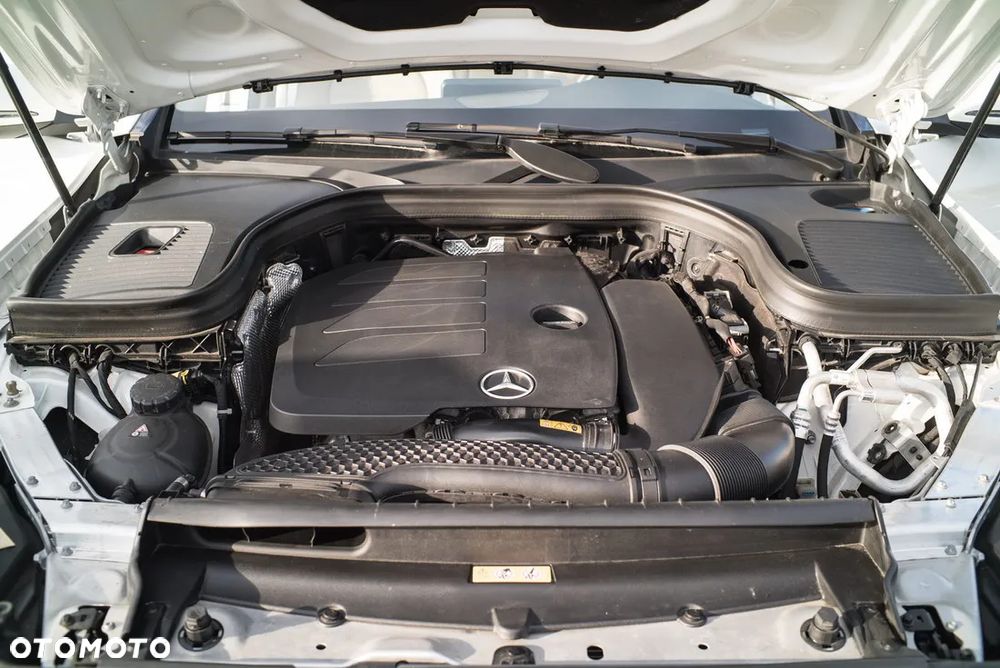 Mercedes-Benz GLC 300 4-Matic - 8