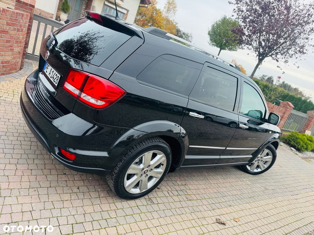 Fiat Freemont 2.0 Multijet Black Code AWD - 31