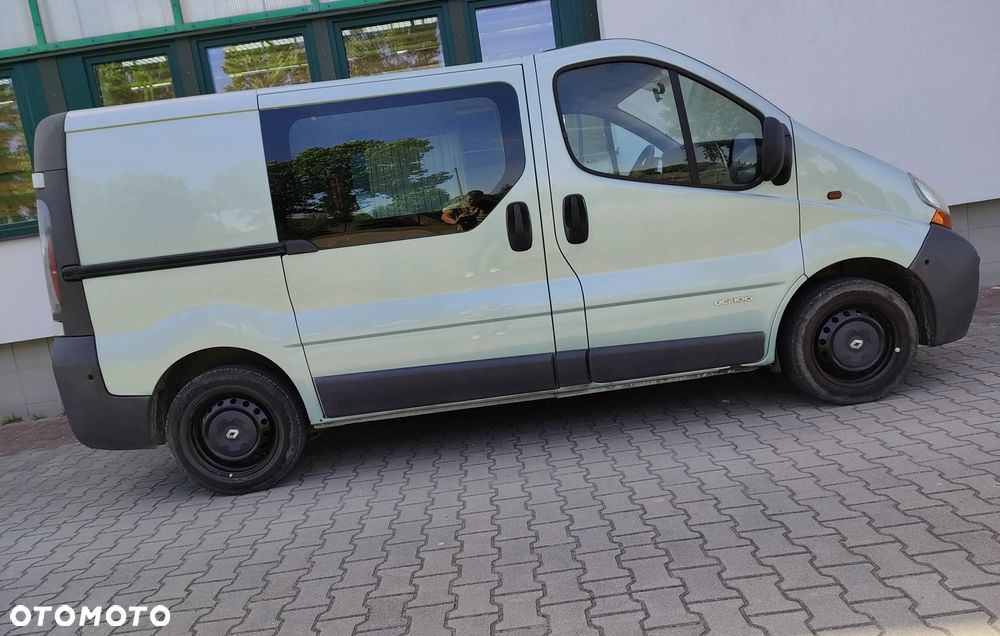 Renault Trafic - 2