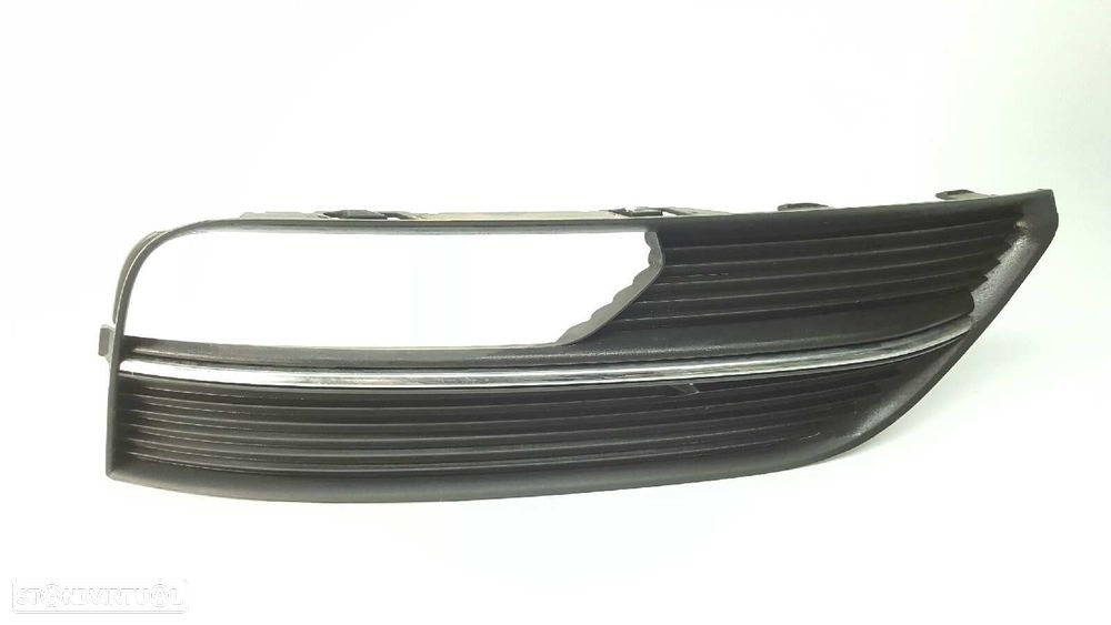 TRIM DO FAROL DE NEVOEIRO AUDI A3 SPORTBACK (8VA) ATTRACTION - 1