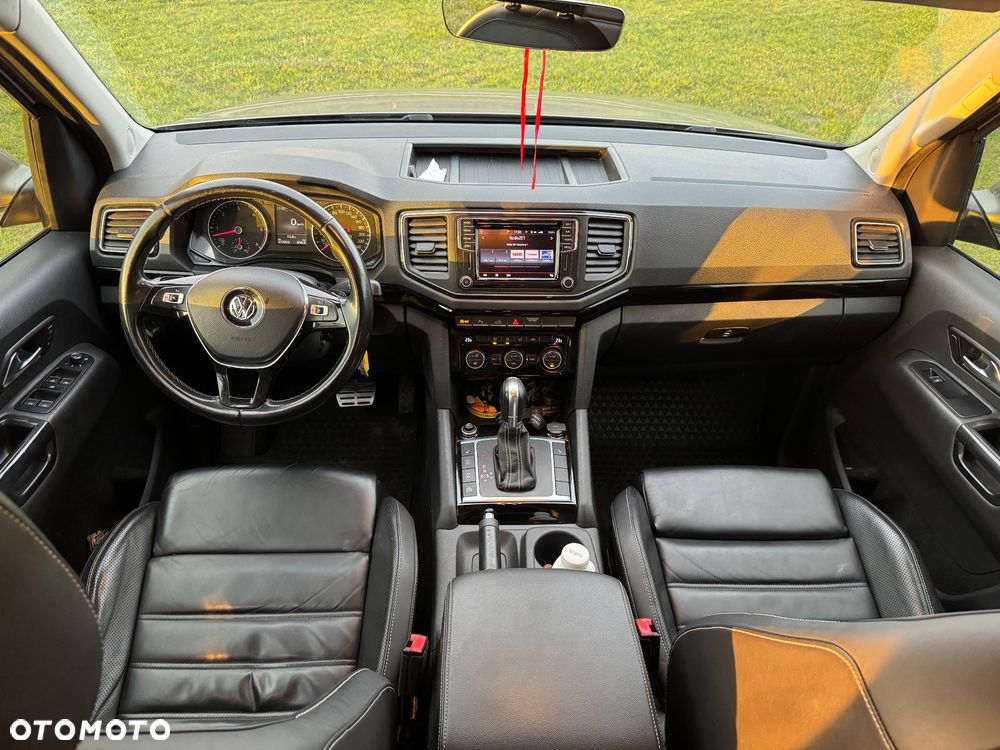Volkswagen Amarok - 10