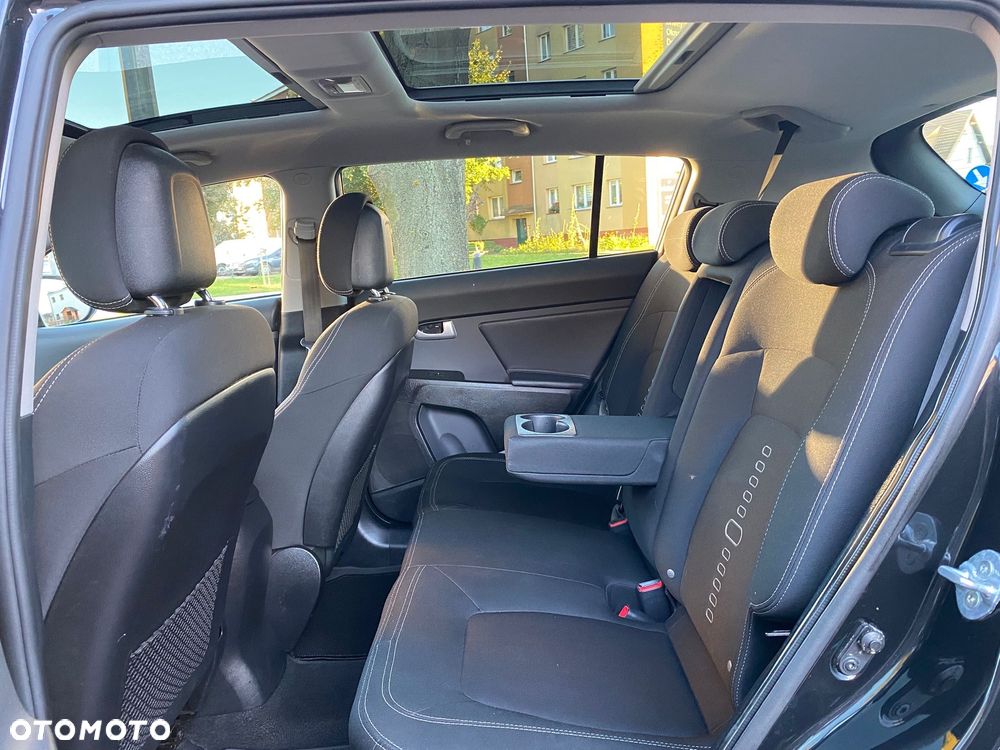 Kia Sportage 1.6 GDI 2WD Dream-Team Edition - 11