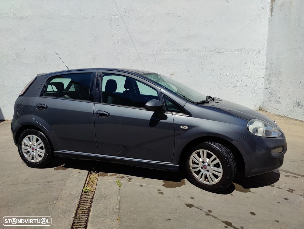 Fiat Punto 1.2 Young S&S - 2