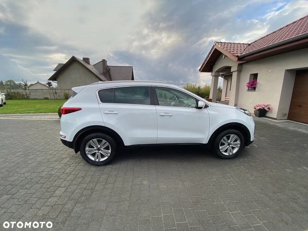 Kia Sportage 1.6 GDI 2WD Dream-Team Edition - 10