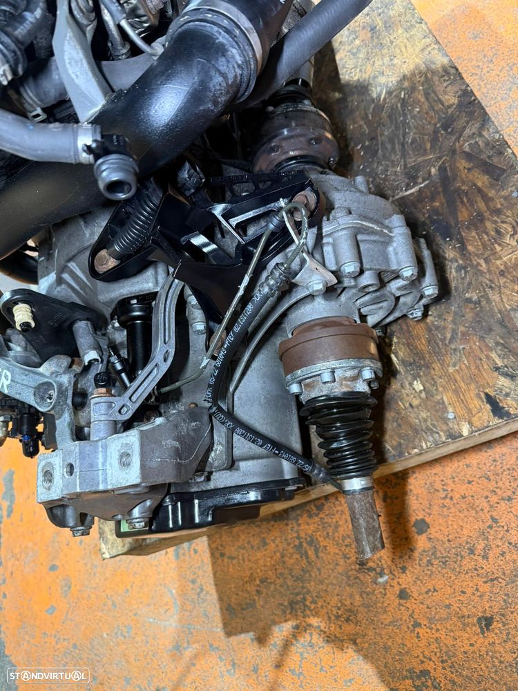 Caixa de Velocidades Seat Leon 1P/VW Golf V/Audi A3 8P/Skoda Octavia 1.9 Tdi Ref: JCR - 3