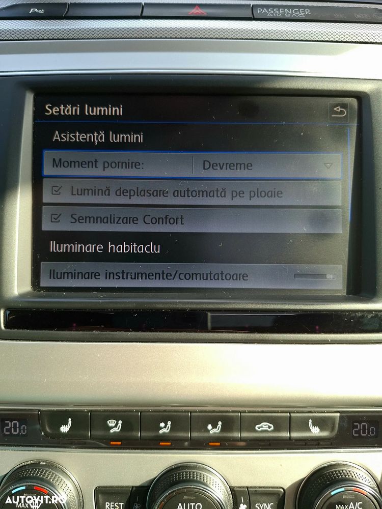 Volkswagen Passat 2.0 TDI DSG (BlueMotion Technology) Comfortline - 29