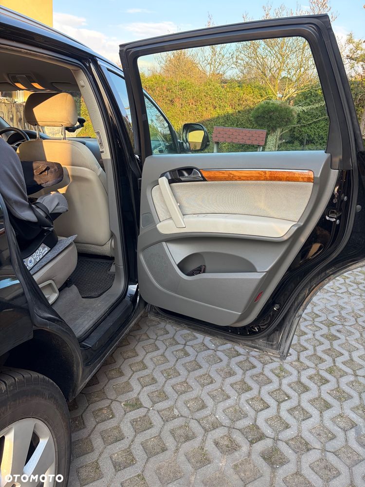 Audi Q7 - 17