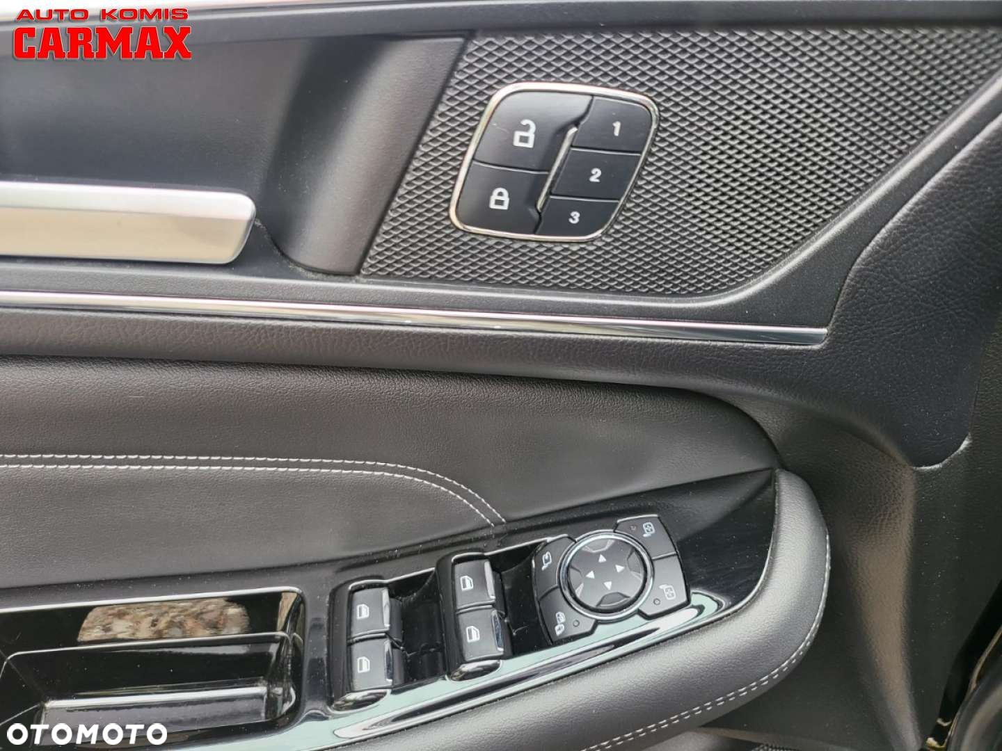 Ford S-Max - 21