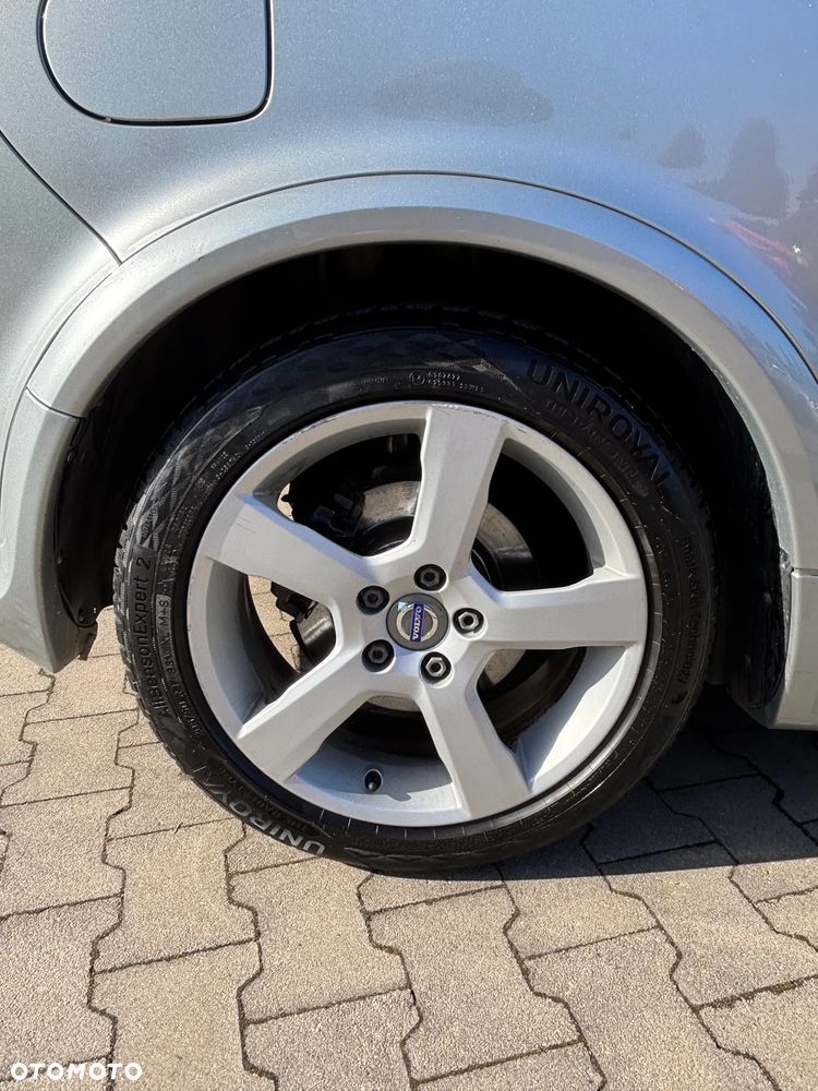 Volvo C30 D2 R-Design - 11