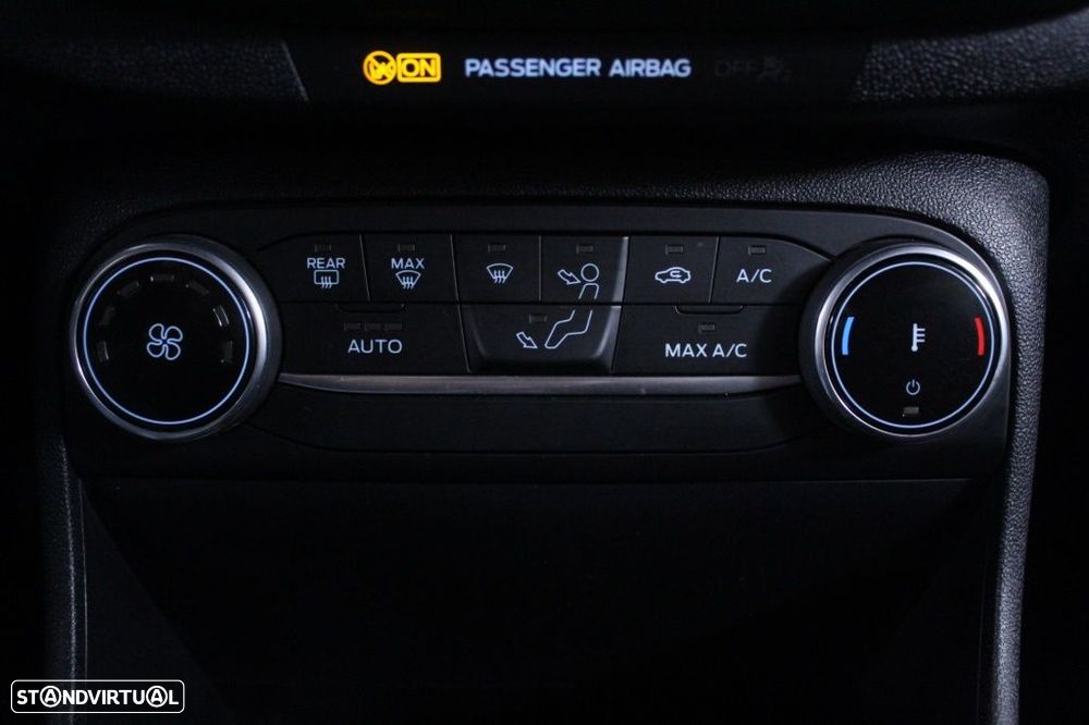 Ford Fiesta 1.0 EcoBoost ST-Line - 30