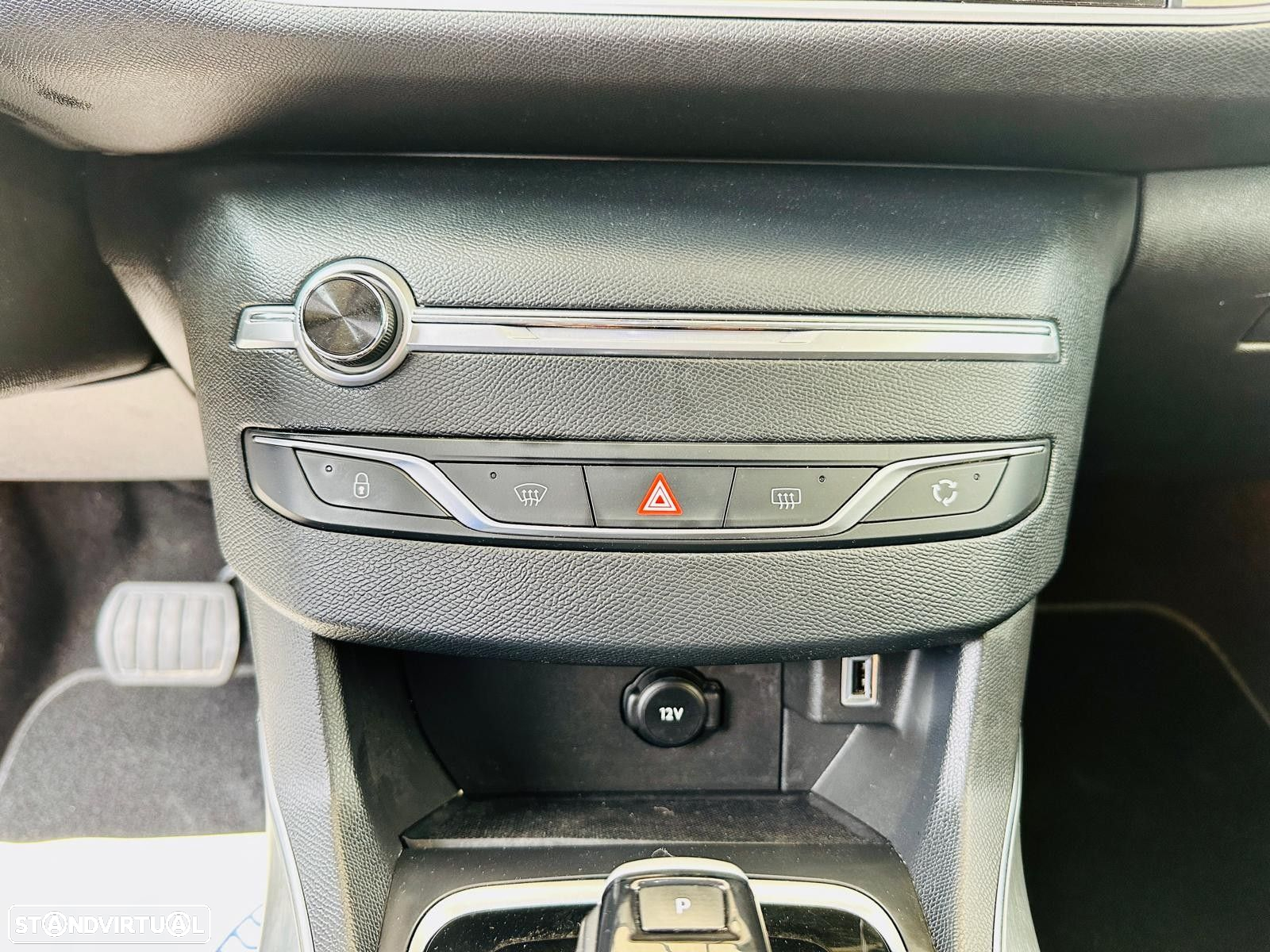 Peugeot 308 SW 1.2 PureTech Allure EAT8 - 22