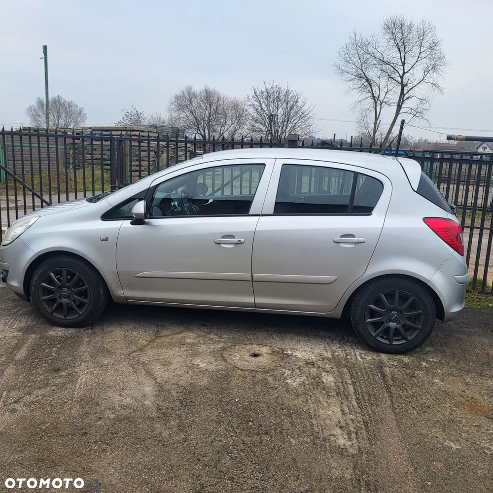 Opel Corsa - 7