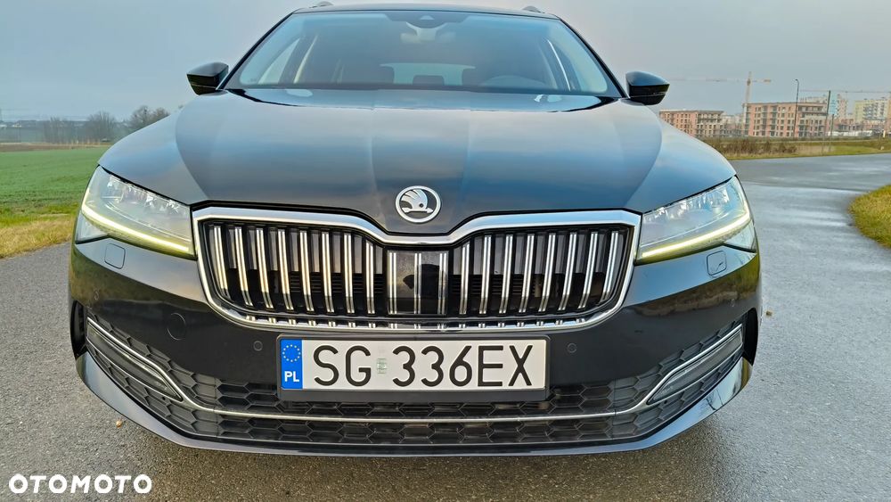 Skoda Superb 2.0 TDI Style DSG - 6