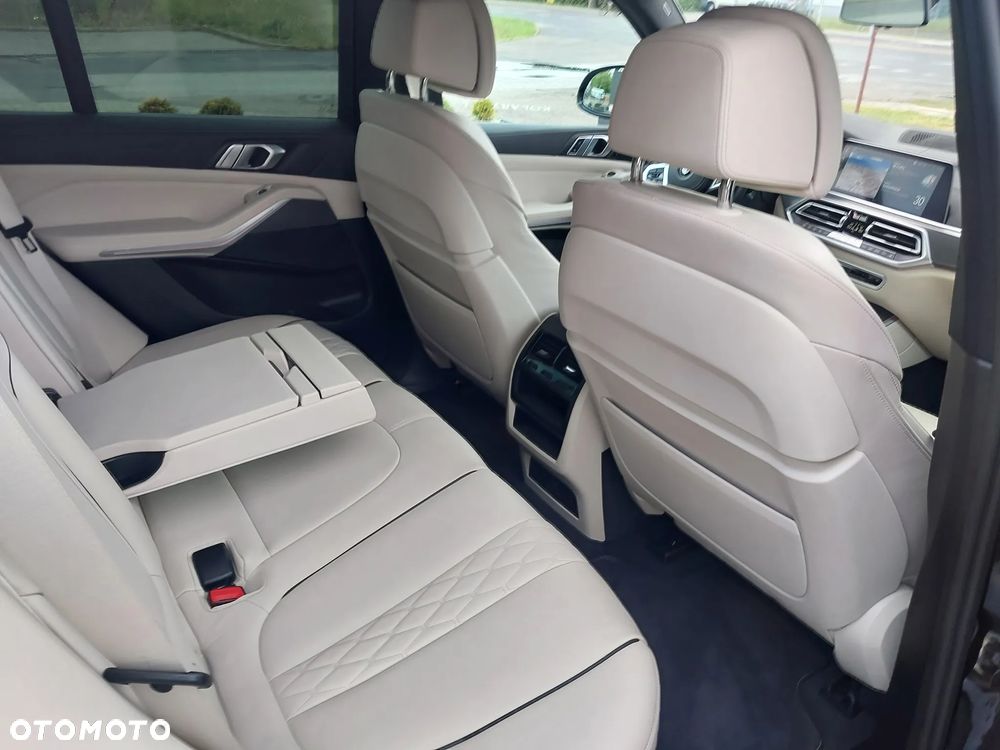 BMW X5 xDrive25d sport - 28