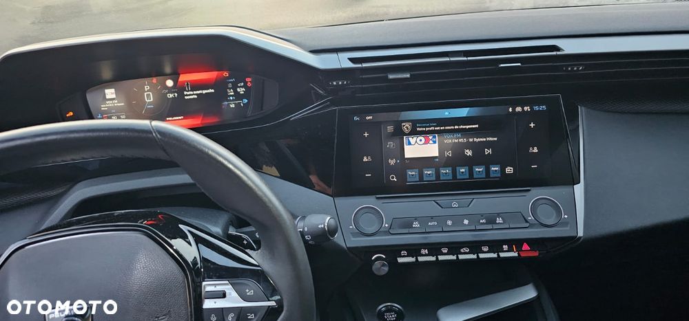 Peugeot 308 BlueHDi 130 EAT8 Allure - 13