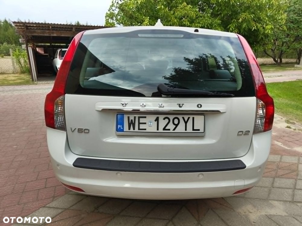 Volvo V50 D2 - 6