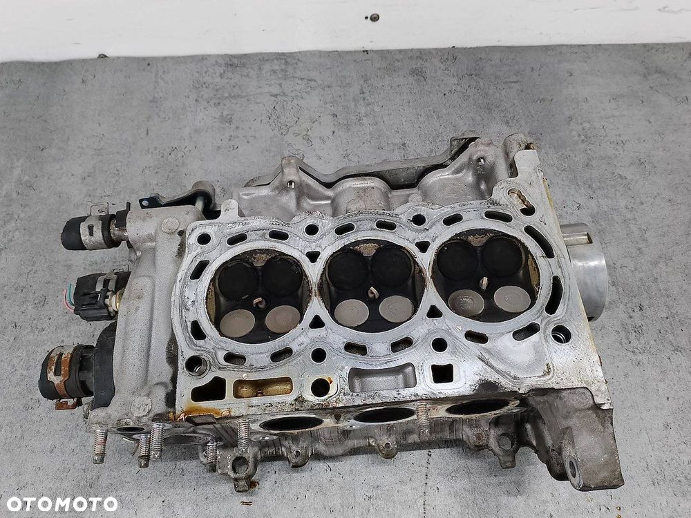 GŁOWICA TOYOTA YARIS II 1.0 VVT-I - 8