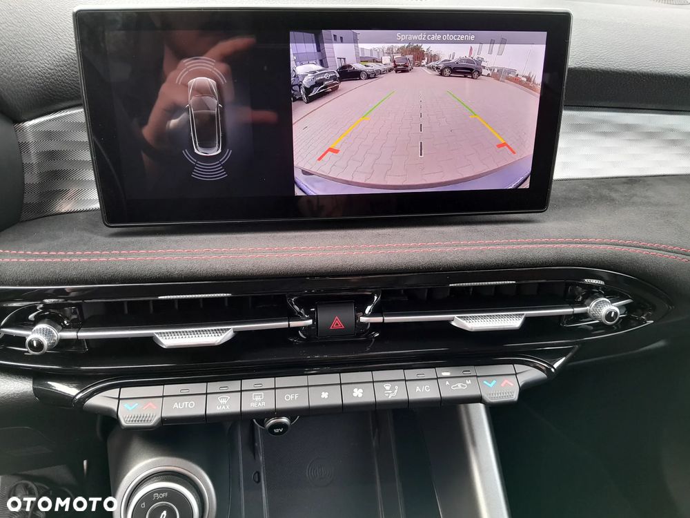 Alfa Romeo Tonale 1.5 T4 GSE mHEV Veloce DCT - 11