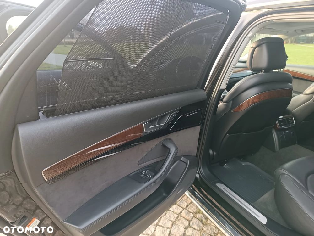 Audi A8 4.2 FSI L Quattro - 20
