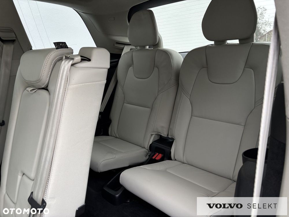 Volvo XC 90 - 27