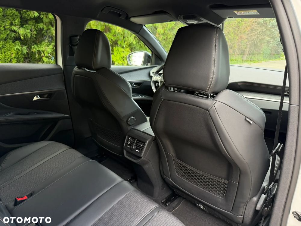Peugeot 3008 1.6 PureTech GPF GT Line S&S EAT8 - 35