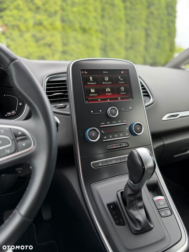 Renault Scenic 1.3 TCe Energy Intens EDC - 19