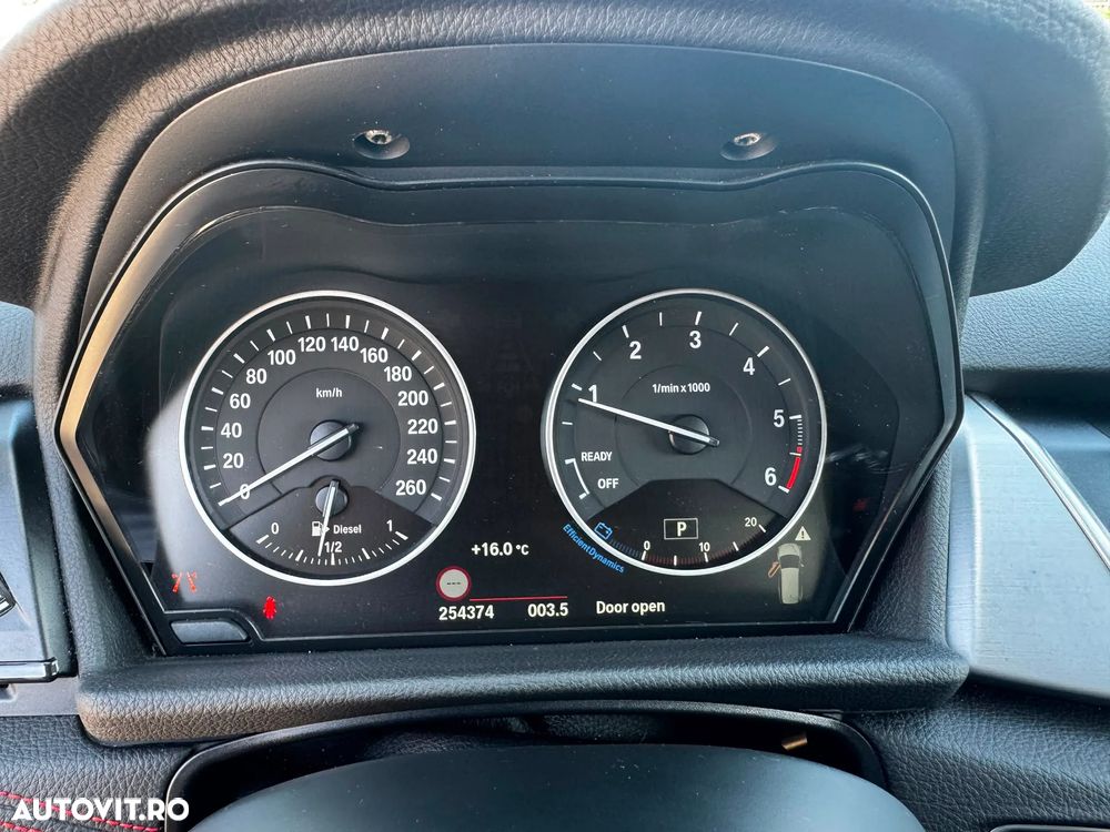 BMW Seria 2 218d Sport-Aut. Sport Line - 12