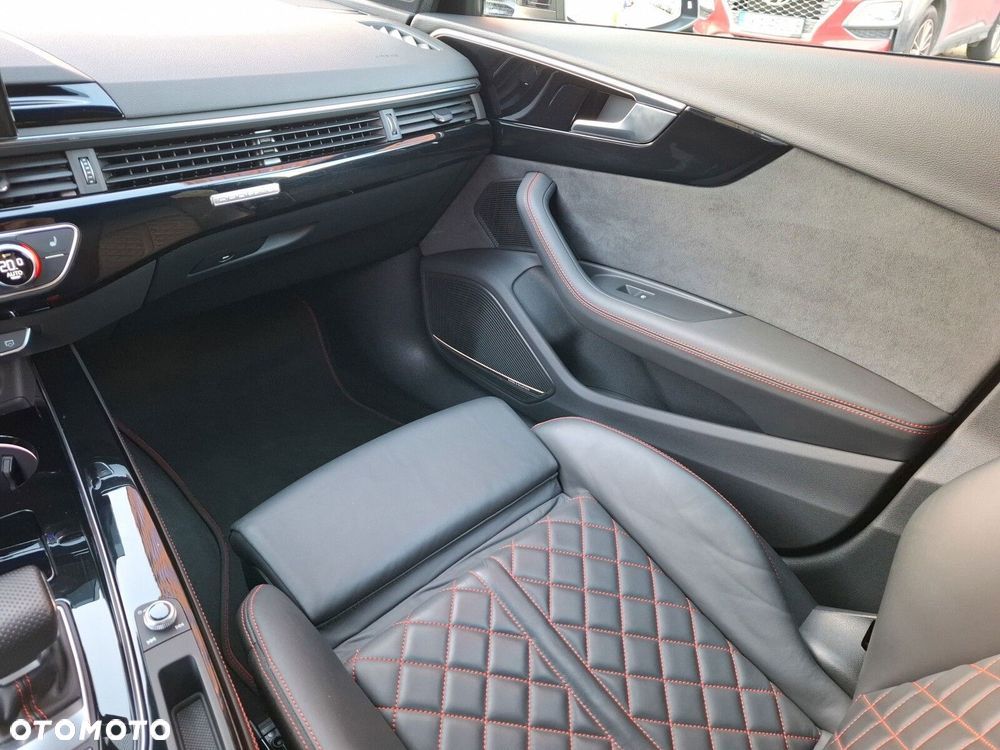 Audi A4 Avant - 39