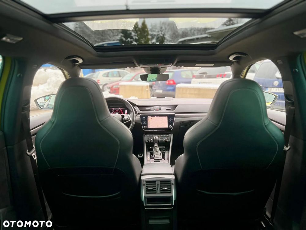 Skoda Superb 2.0 TDI SCR 4x4 Sportline DSG - 27