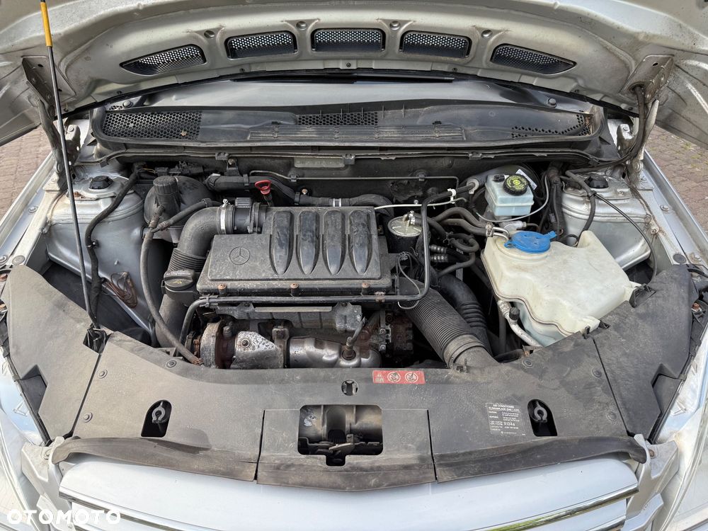 Mercedes-Benz Klasa B 180 CDI Special Edition - 36