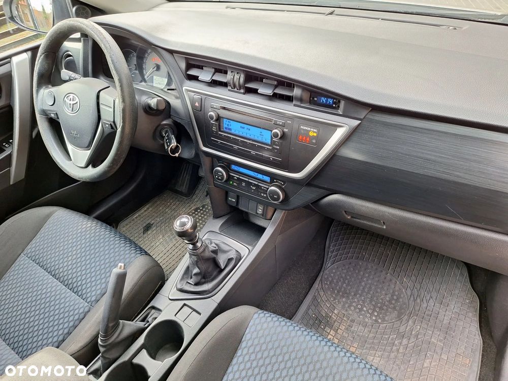 Toyota Auris 1.4 D-4D Comfort - 14