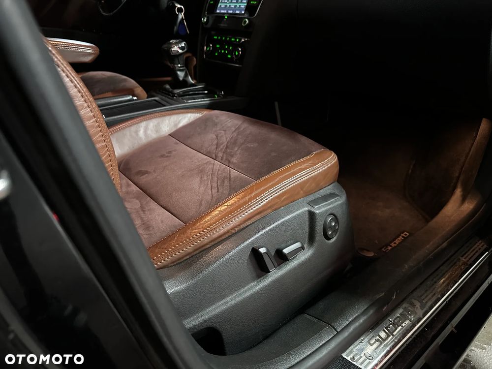 Skoda Superb 2.0 TDI 4x4 Elegance DSG - 26