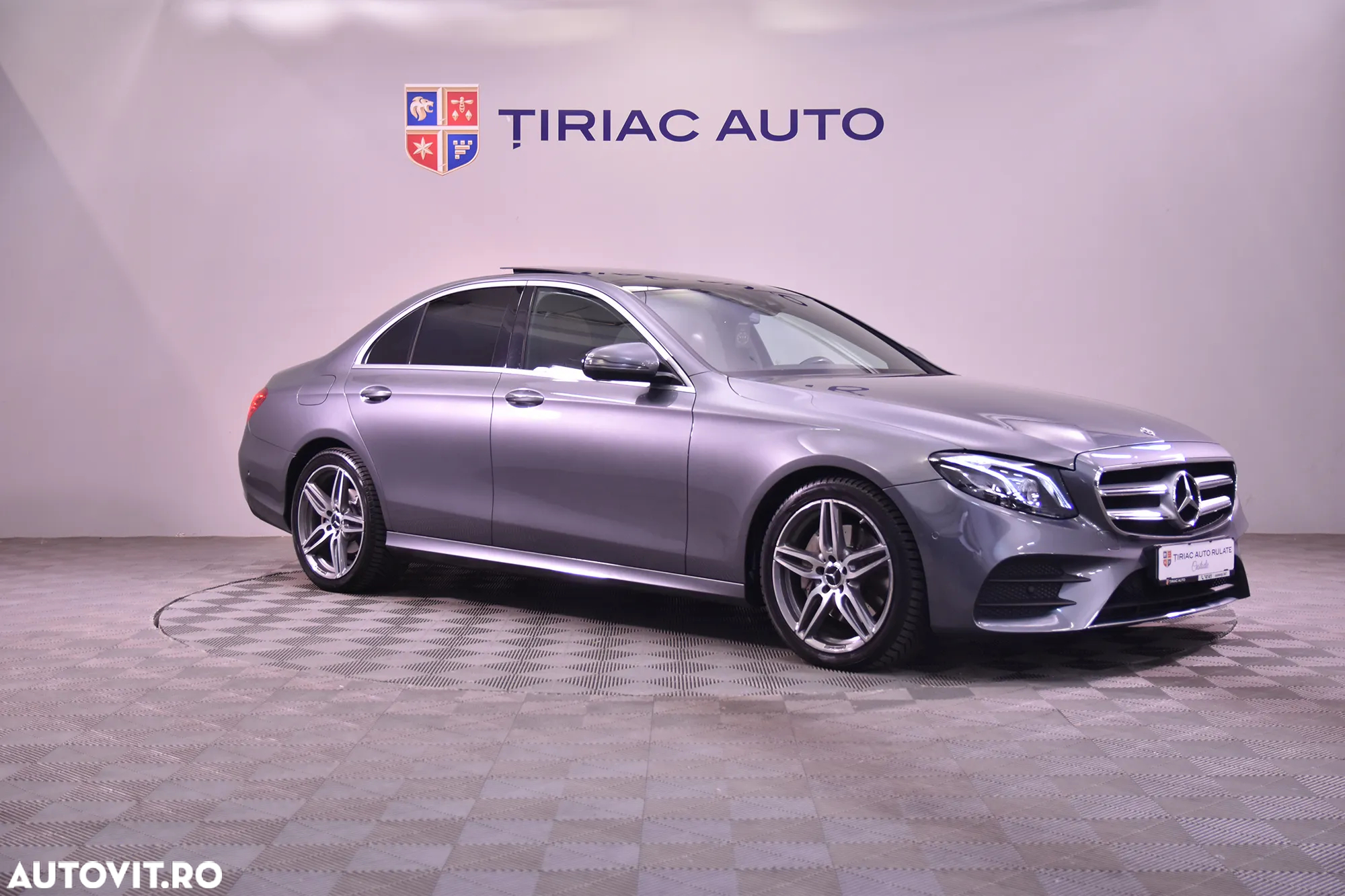 Mercedes-Benz E 220 d 4MATIC Aut. - 7