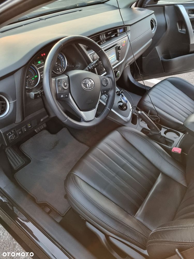 Toyota Auris - 17
