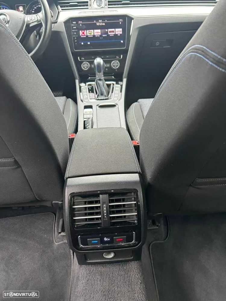 VW Passat 1.4 TSI GTE+ Plug-in - 11