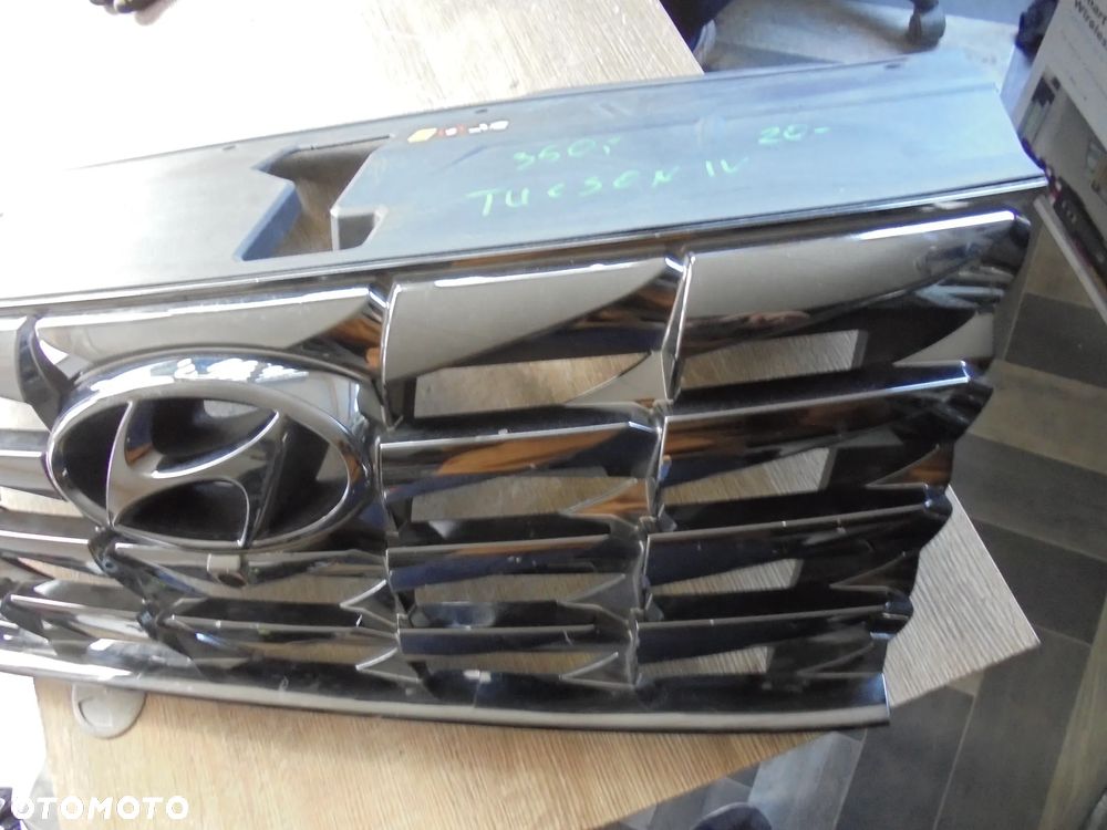 HYUNDAI TUCSON IV 20- GRILL ATRAPA - 3