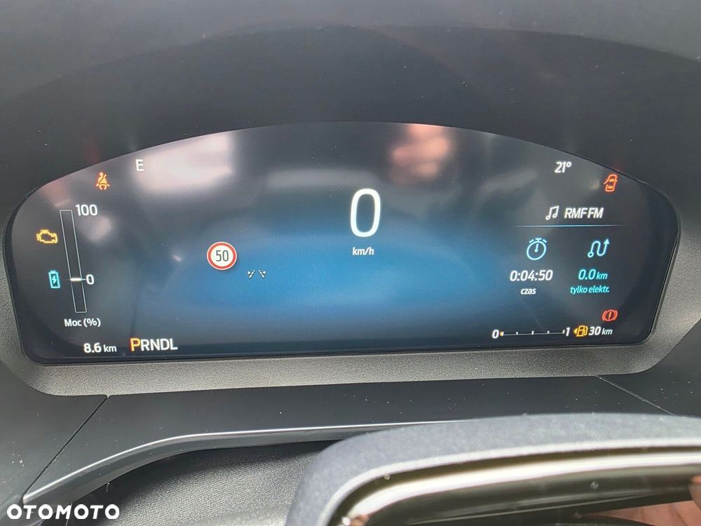 Ford Kuga - 22