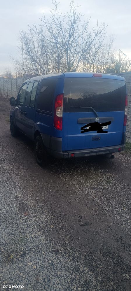 Fiat Doblo 1.9 JTD Family Premius - 4