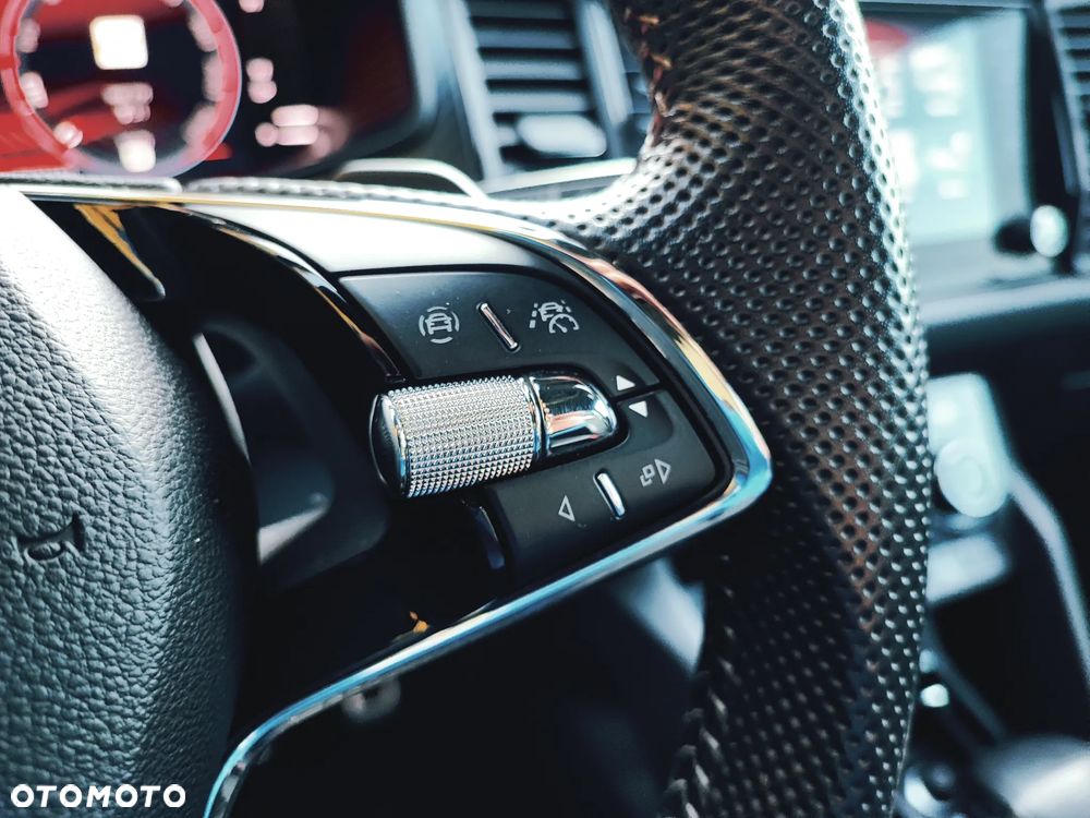 Skoda Kodiaq 2.0 TSI 4x4 Sportline DSG 7os - 25